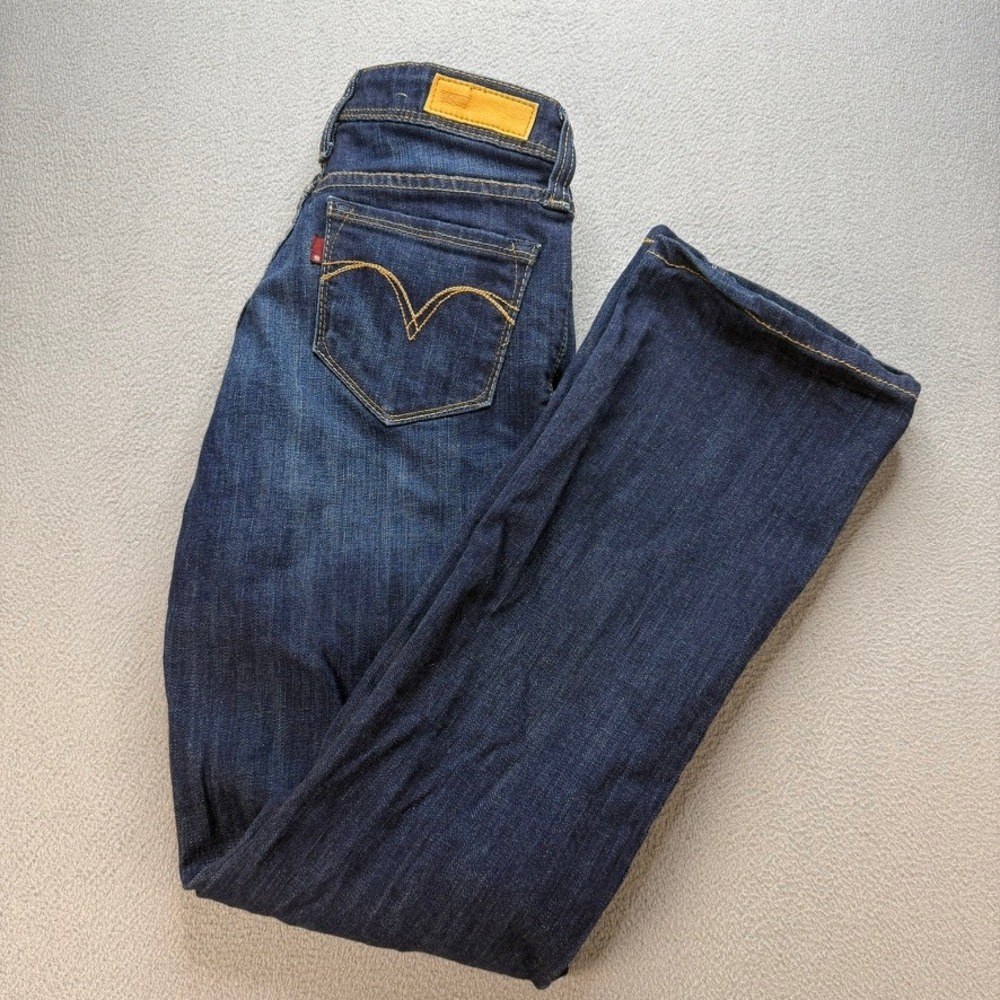 Levi's Jeans Demi Curve Bootcut Slim Fit Size 6M Dark Wash Blue Stretch Denim